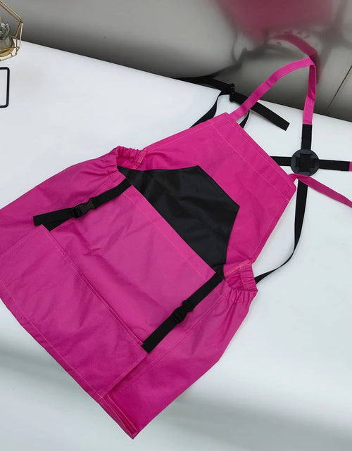 Load image into Gallery viewer, HarvestMate Outdoor Apron – Large Pocket Gardening Apron Backpack for Efficient Harvesting &amp; Tool Storage
